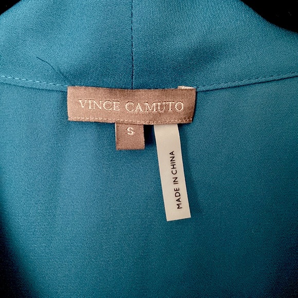 Vince Camuto Sleeveless blouse size small in dark teal - Picture 3 of 5